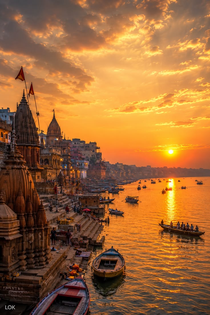 Prayagraj to Varanasi & Ganga Aarti